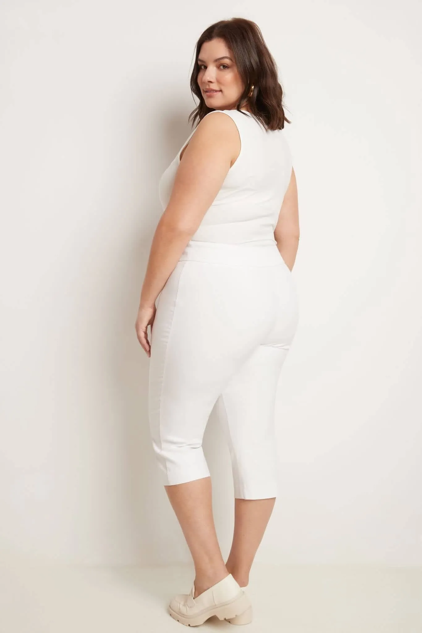 Curvy Capri with Flattering Wide Waistband