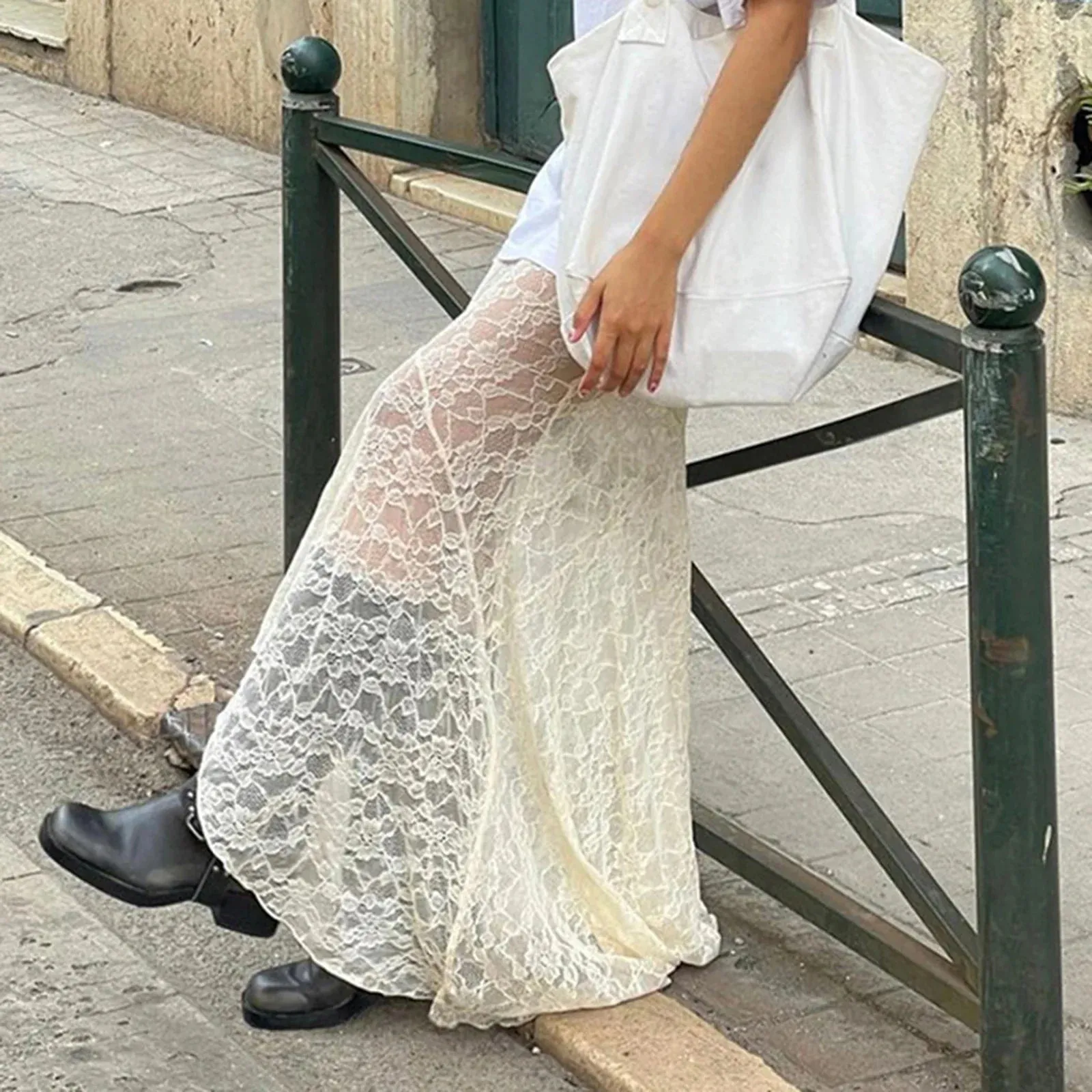 Elegant Lace Trumpet Maxi Skirt