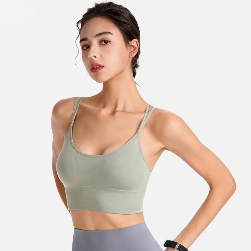 Flattering Crisscross Strap Sportswear Bra