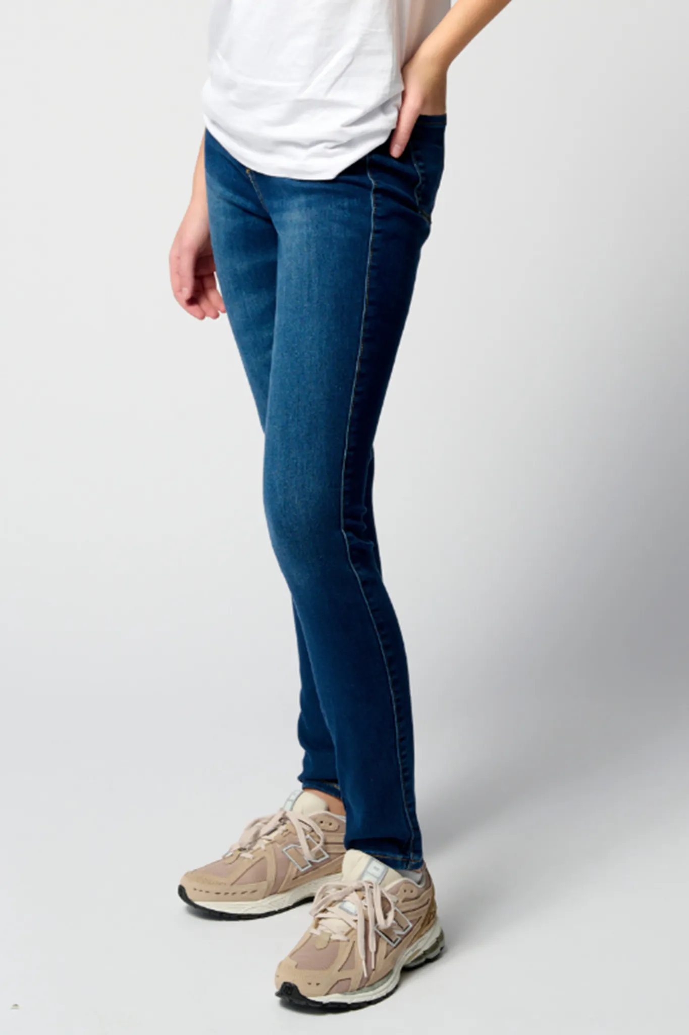 Performance Skinny Jeans - Dark Blue Denim