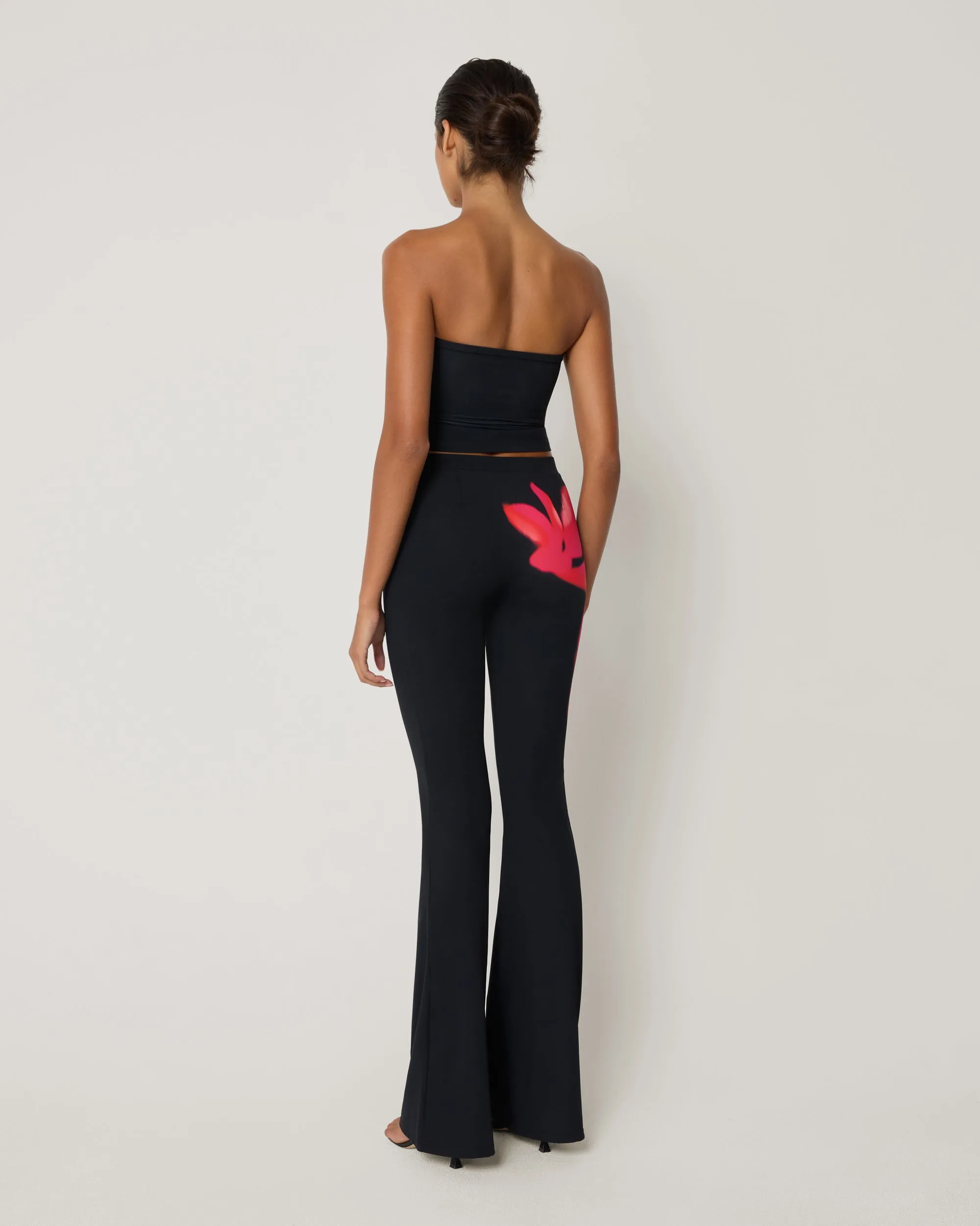 Smooth Stretch Low Rise Pant | Black Peony